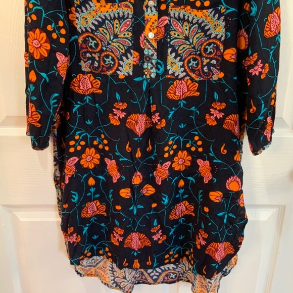 ANTHROPOLOGIE FIG & FLOWER FLORAL TUNIC SIZE M - Picture 3 of 9